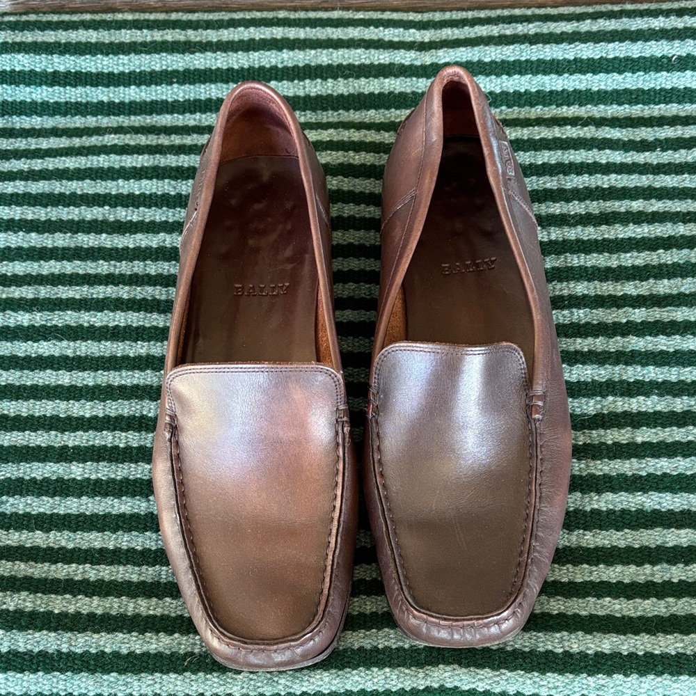 Bally Womens Chocolate Leather Loafers 39.5